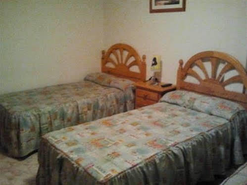 Hostal Residencia Taray Сеговия Экстерьер фото