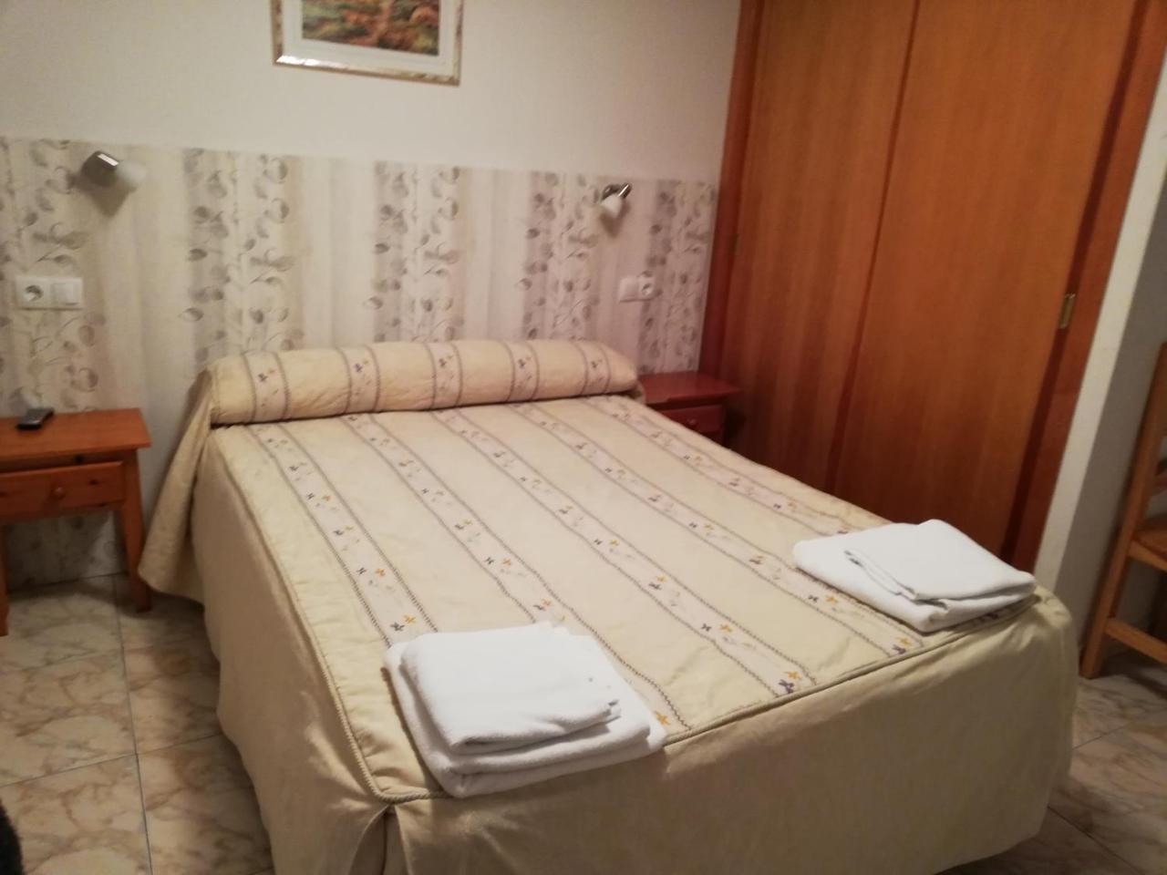 Hostal Residencia Taray Сеговия Экстерьер фото